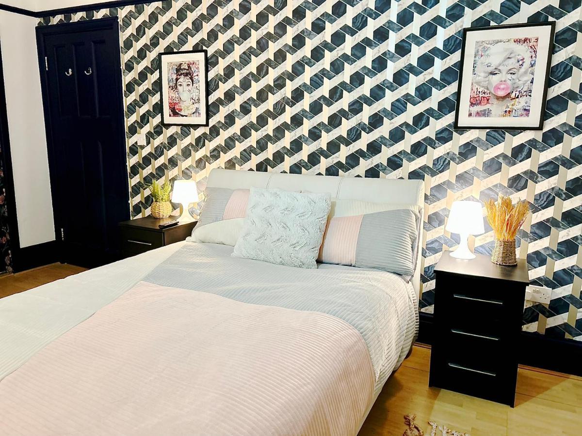 Rest Boutique Golders Green لندن المظهر الخارجي الصورة